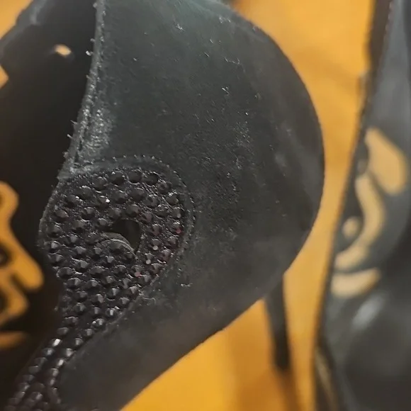 Rene Caovilla Swarovski Crystal Mesh Pumps - Picture 14 of 17